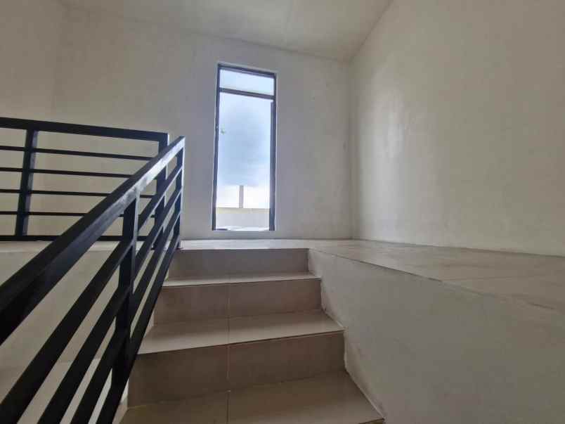 disewakan ruko gudang kantor buaran duren sawit jakarta