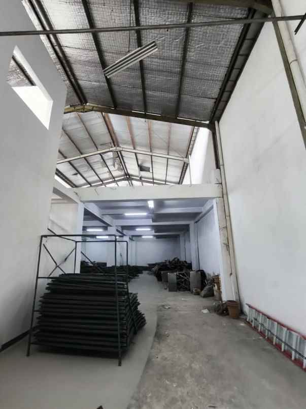 disewakan ruko gudang kantor kawasan pergudangan