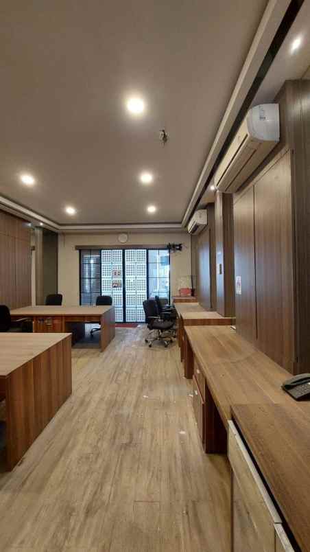 disewakan ruko gudang kantor merr
