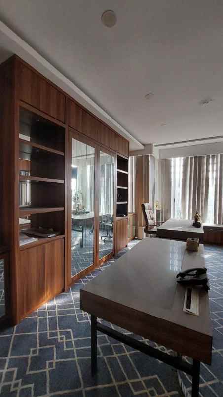 disewakan ruko gudang kantor merr