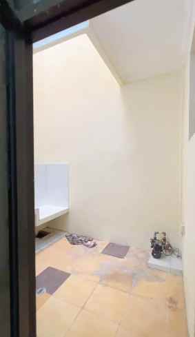 disewakan ruko gudang kantor mulyosari