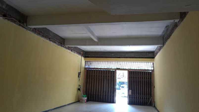 disewakan ruko gudang kantor raya mulyosari