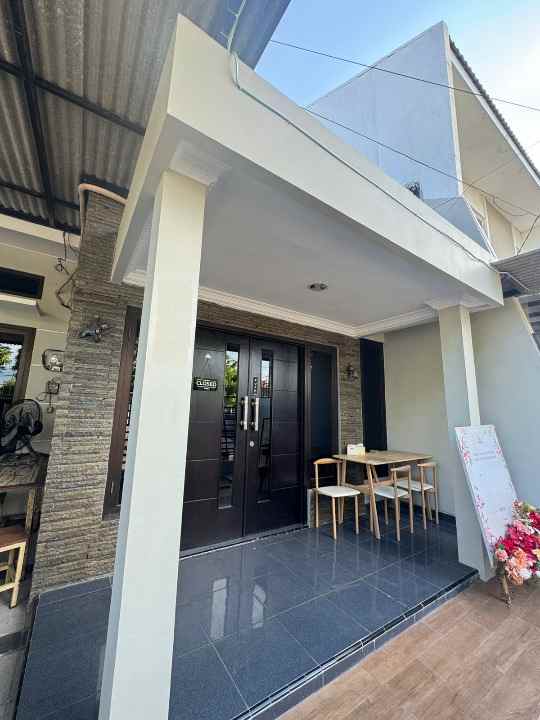 disewakan rumah babatan pantai