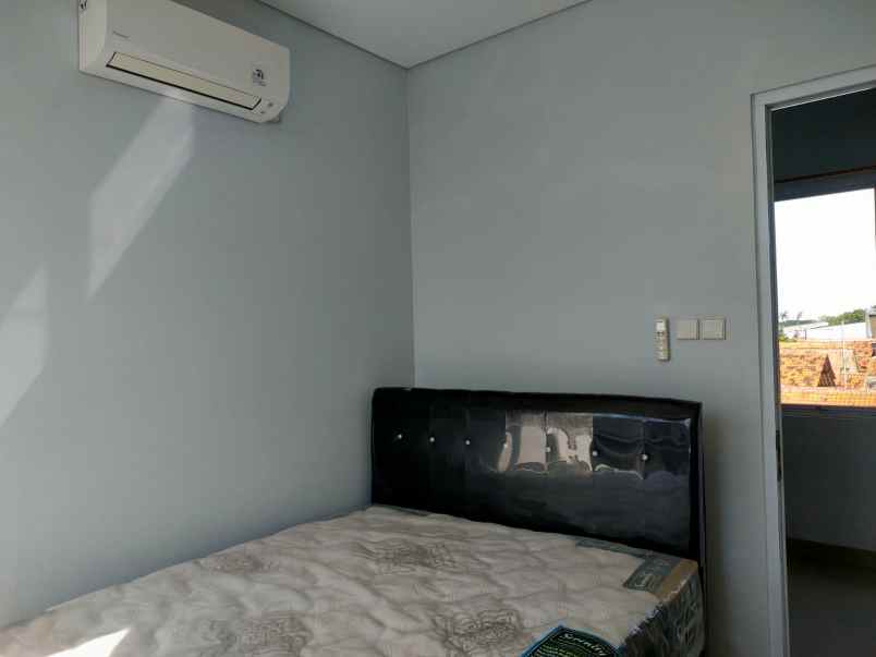 disewakan rumah cluster yarra jakarta