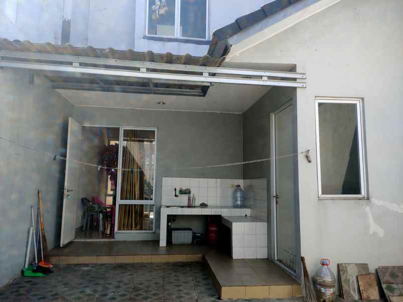 disewakan rumah cluster yarra jakarta