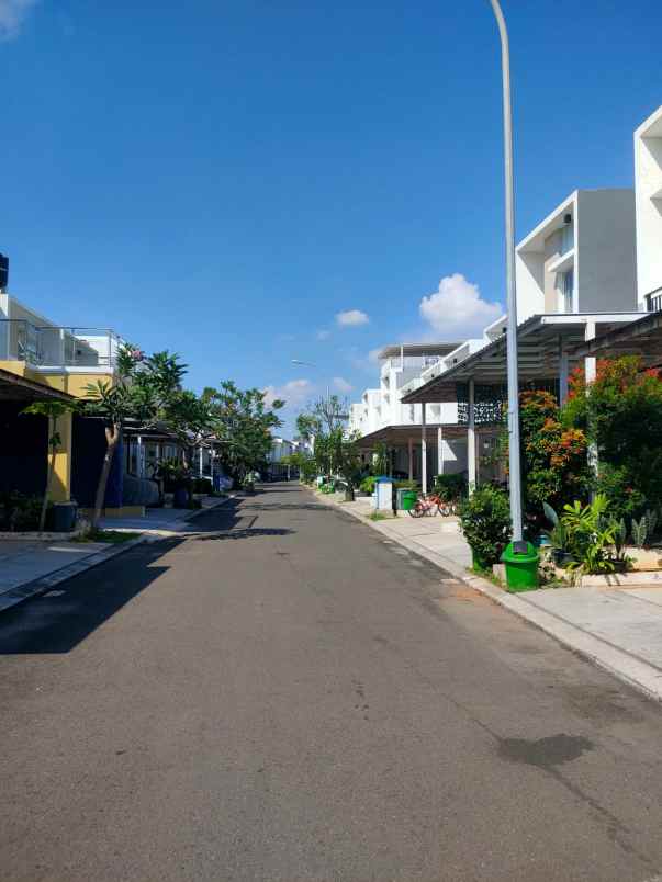 disewakan rumah cluster yarra jakarta