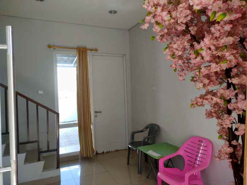 disewakan rumah cluster yarra jakarta