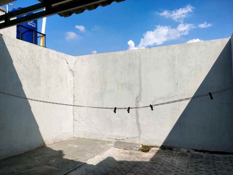 disewakan rumah cluster yarra jakarta