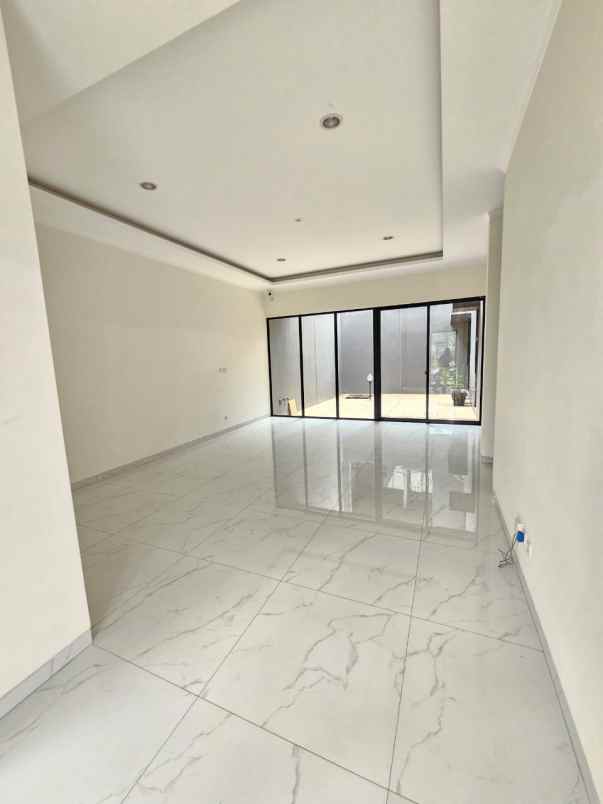 disewakan rumah eldora suvarna sutera