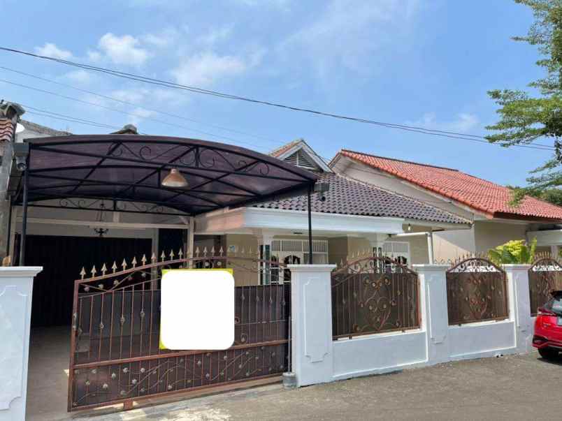 disewakan rumah jalan mpr