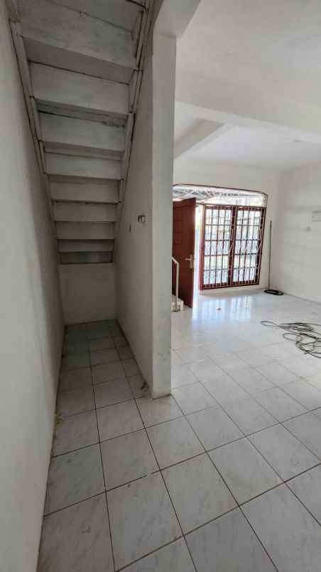 disewakan rumah kelapa gading