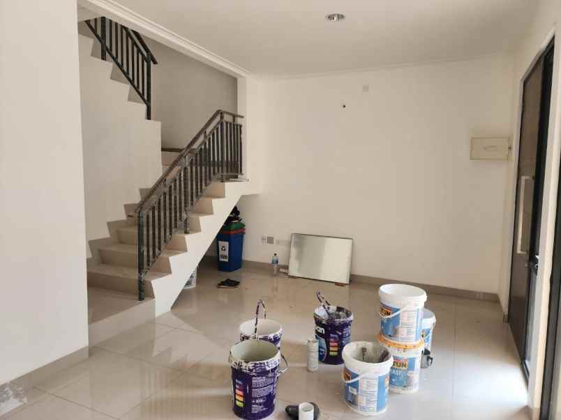 disewakan rumah milenial pik2 brand new