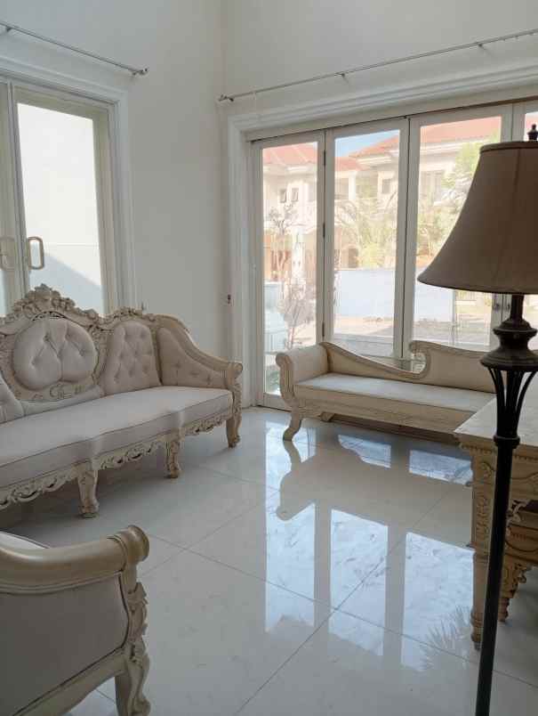 disewakan rumah regency 21 arief rahman