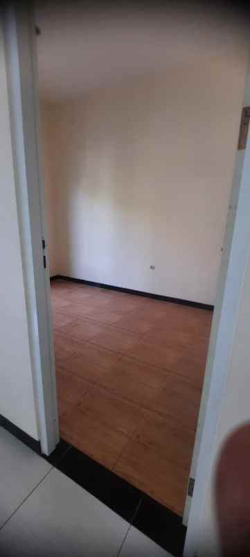 disewakan rumah rungkut asri