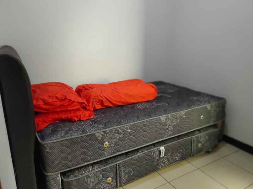 disewakan rumah semi furnish selaras cihanjuang