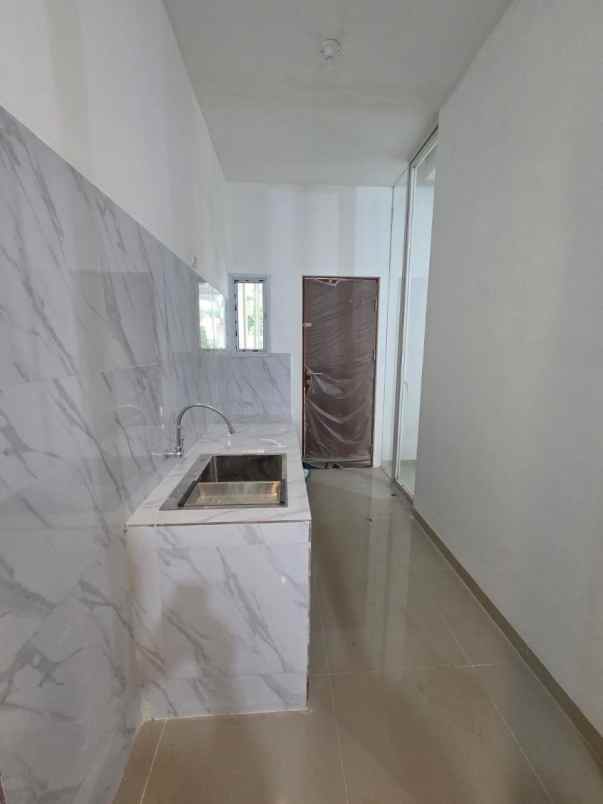 disewakan rumah siap huni pakuwon indah mansion pf