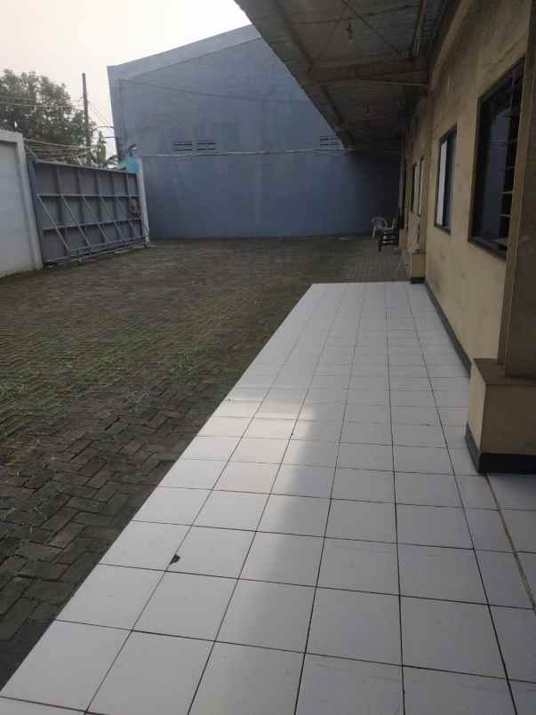 gedung ex central kitchen carl s junior