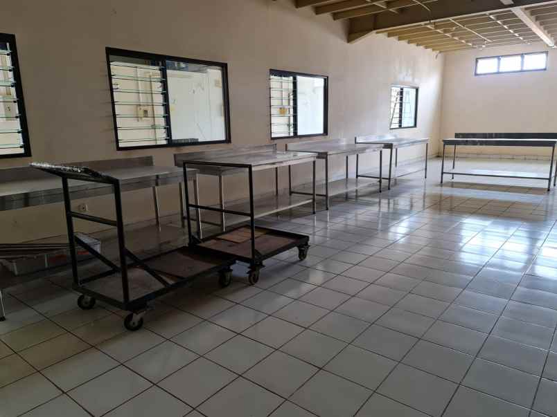 gedung ex central kitchen carl s junior