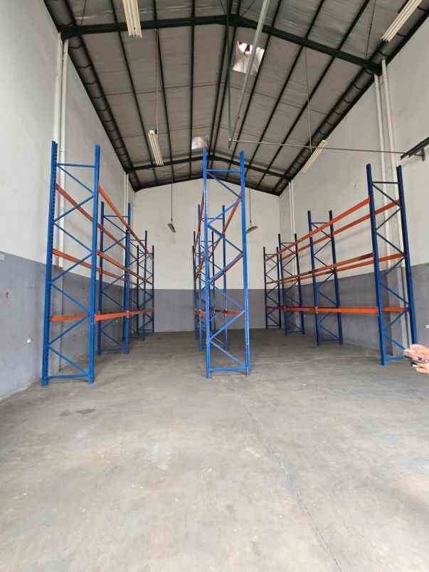 gudang di green sedayu bizpark cakung jakarta timur