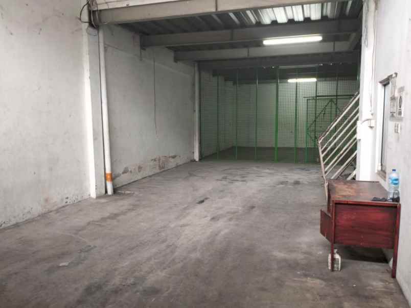 gudang sewa bagus pesing poglar