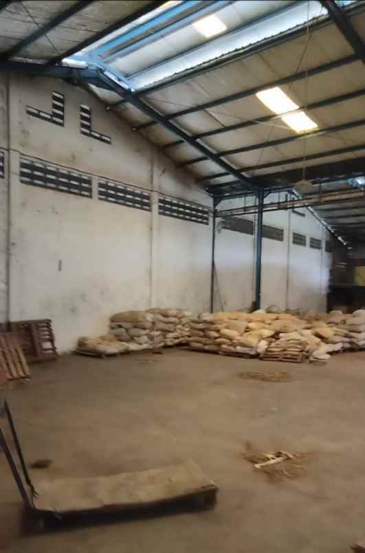 gudang strategis canggu jetis mojokerto dekat tol