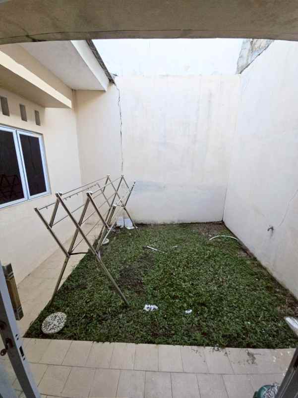 jual cepat rumah barcelona residence di batam center