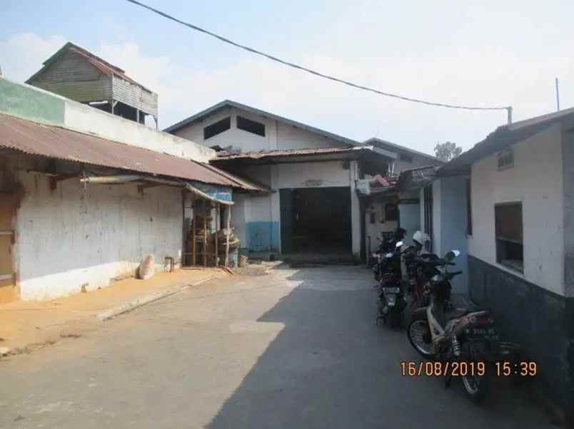 jual pabrik ada 2 unit di randu agung malang