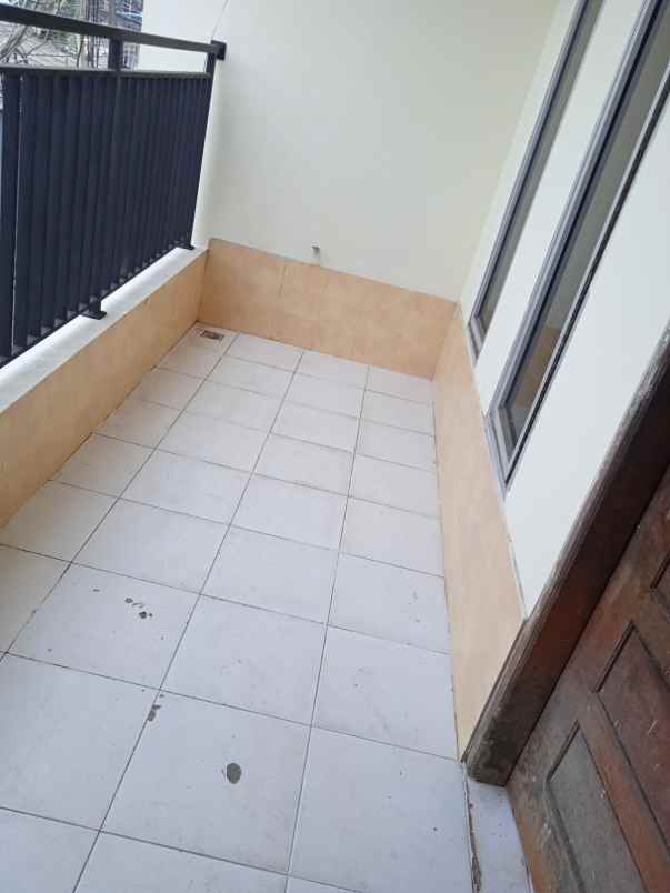 jual ruko taman harapan indah jak bar