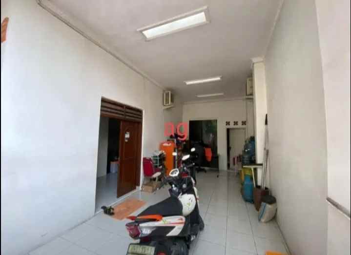 jual rumah besar 2 lantai jaksel