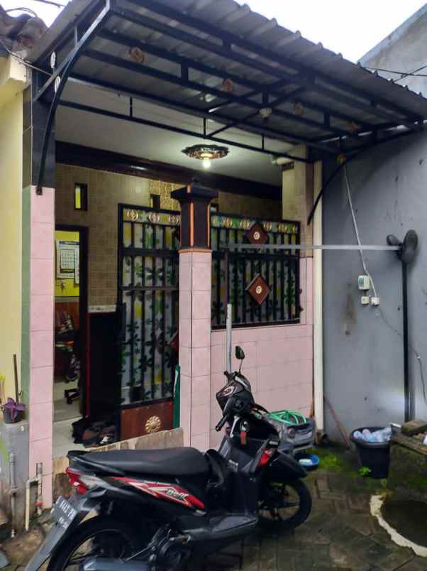 jual rumah siap huni surabaya barat perum perhutani