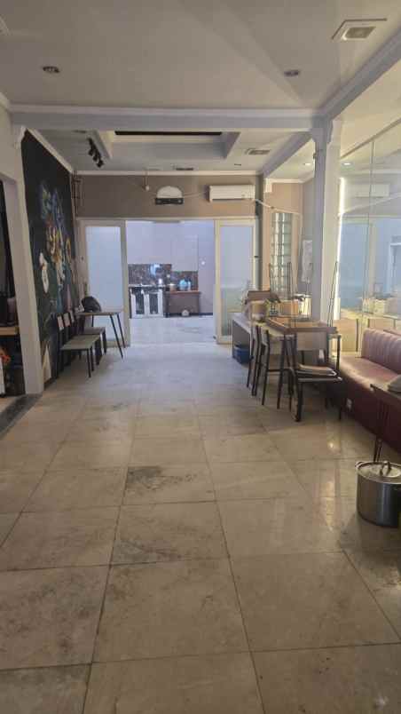 jual sewa tempat usaha lokasi strategis harga murah