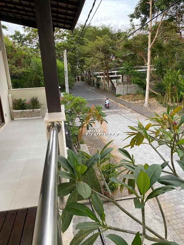 jual villa mewah dekat pantai sanur