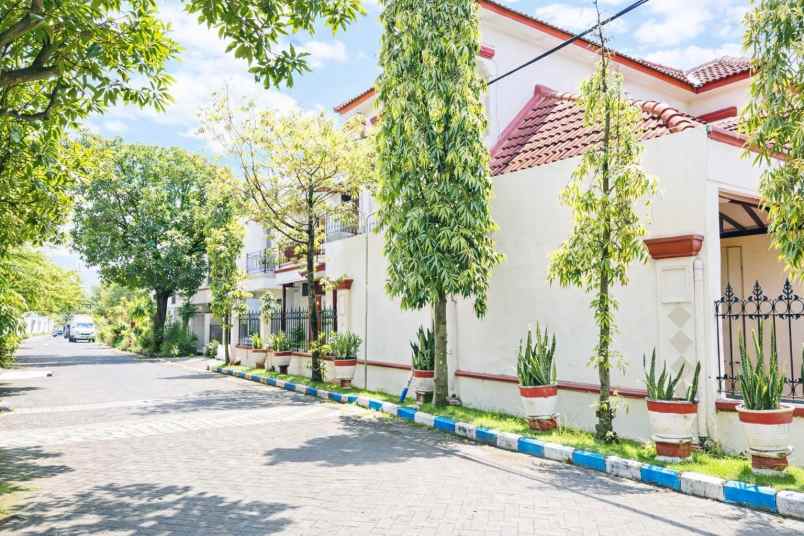 kompleks merpati kehutanan sedati