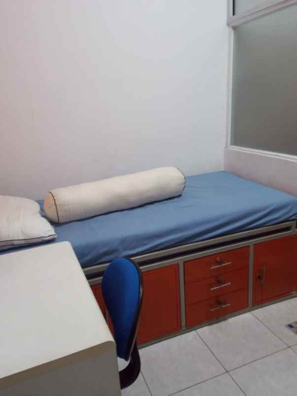 kos furnished di foresta naturalle bsd