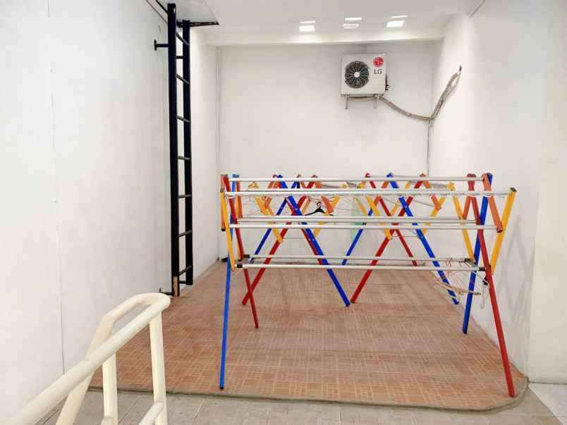 kost eksklusif natasya tanjung priok by shm