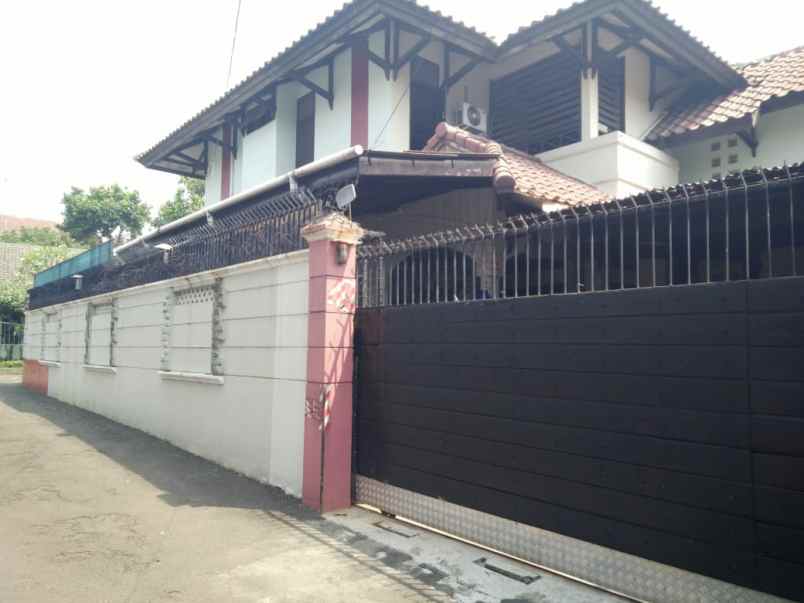 kost mampang pela