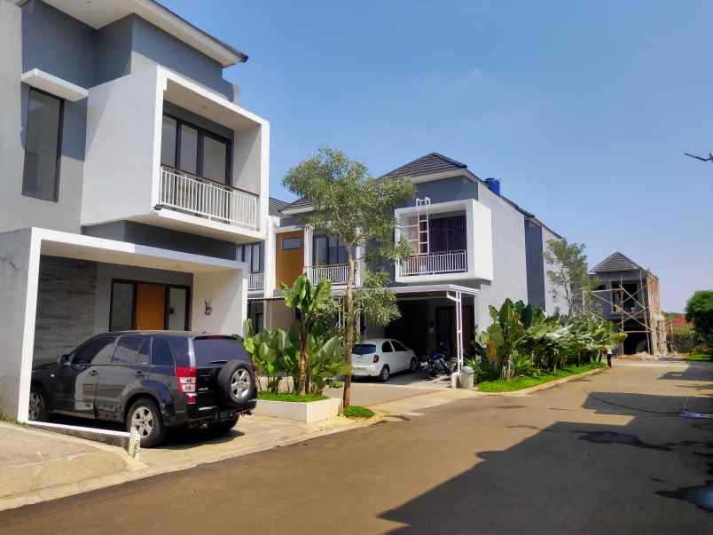 promo rumah 2 lantai dan siap huni