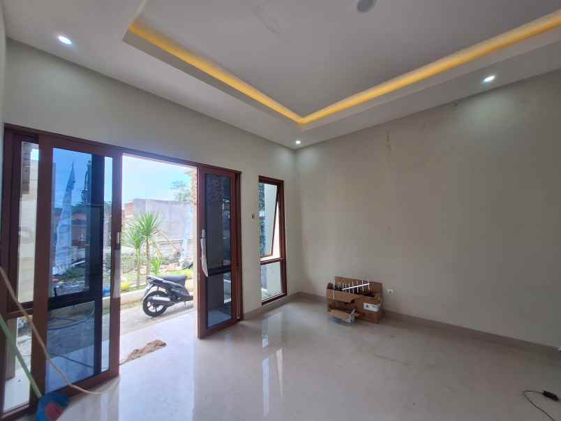 puri ulun danu rumah etnik modern di mertoyudan