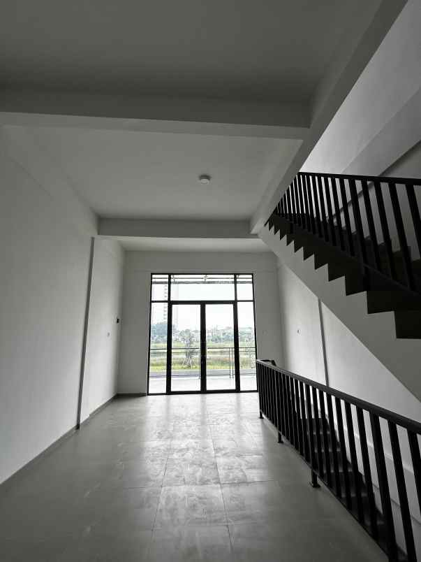 ruko grand easten 3 lantai area timur surabaya