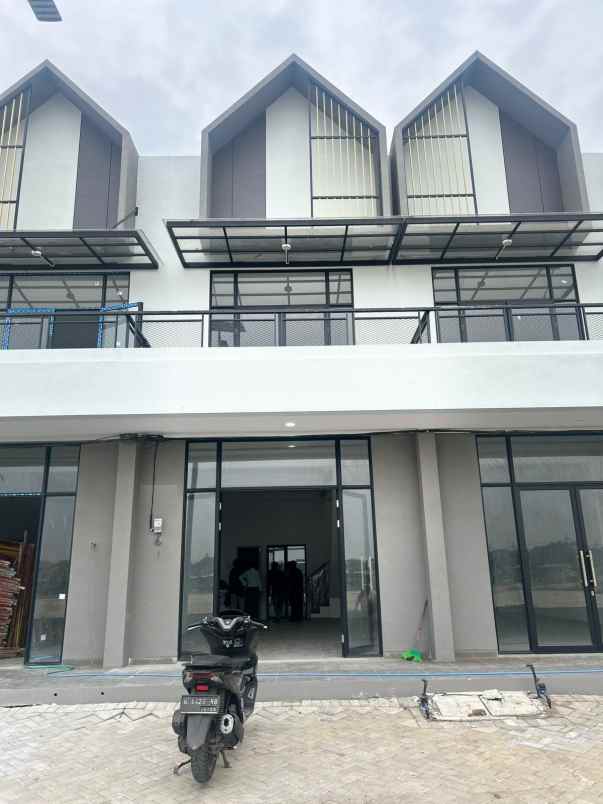 ruko surabaya timur grand easten 2 lantai lebar 4