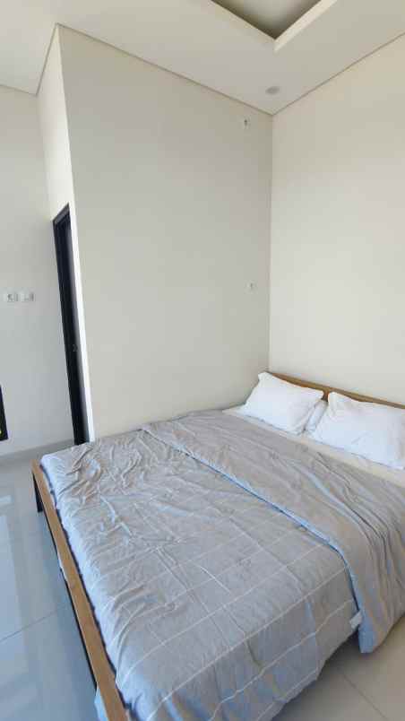 rumah 2 lantai free biaya biaya di cemorokandang