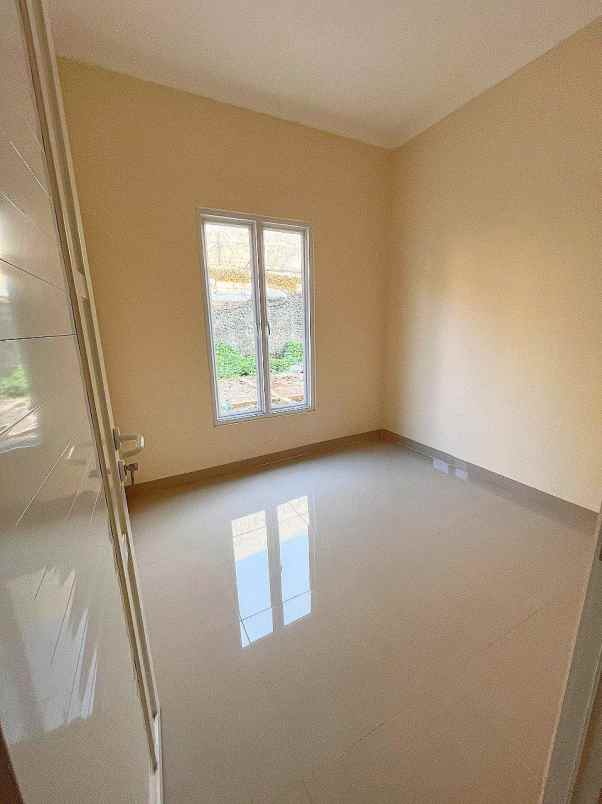 rumah 2 lantai murah di kramatdjati