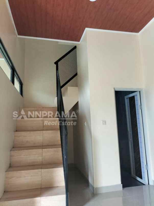 rumah 2 lantai sawangan harga 500 jutaan rchrd