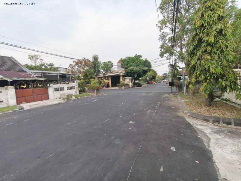 rumah babatan pantai strategis layak huni