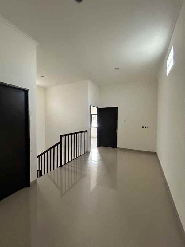 rumah baru murah bagus di turangga bandung