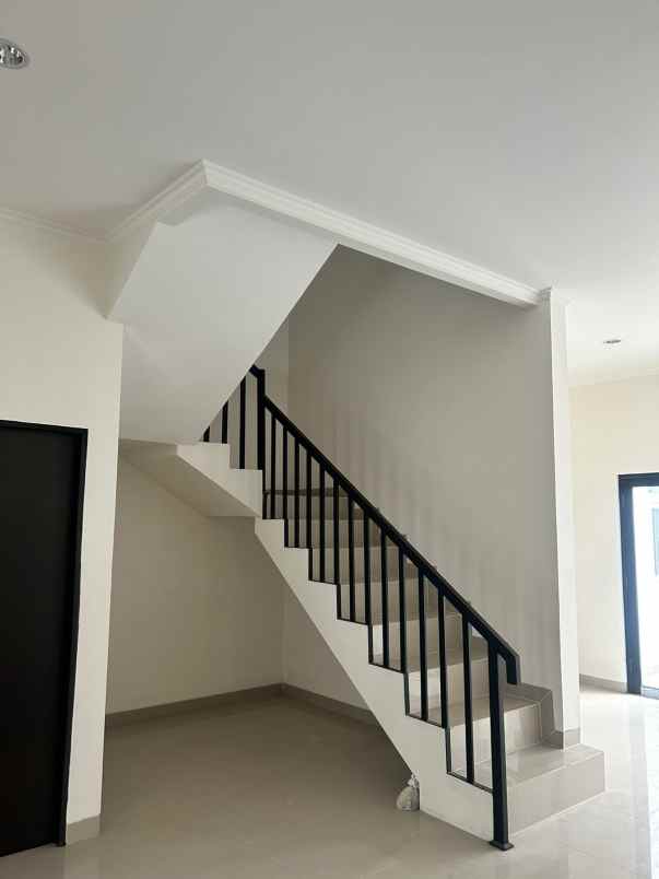 rumah baru murah bagus di turangga bandung