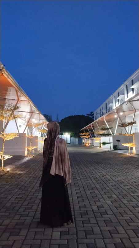 rumah berkonsep villa dibawah 1m