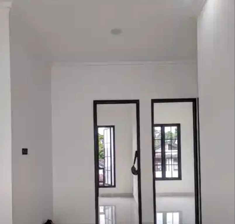 rumah classic modern 3 lantai cinere akses lebak bulus