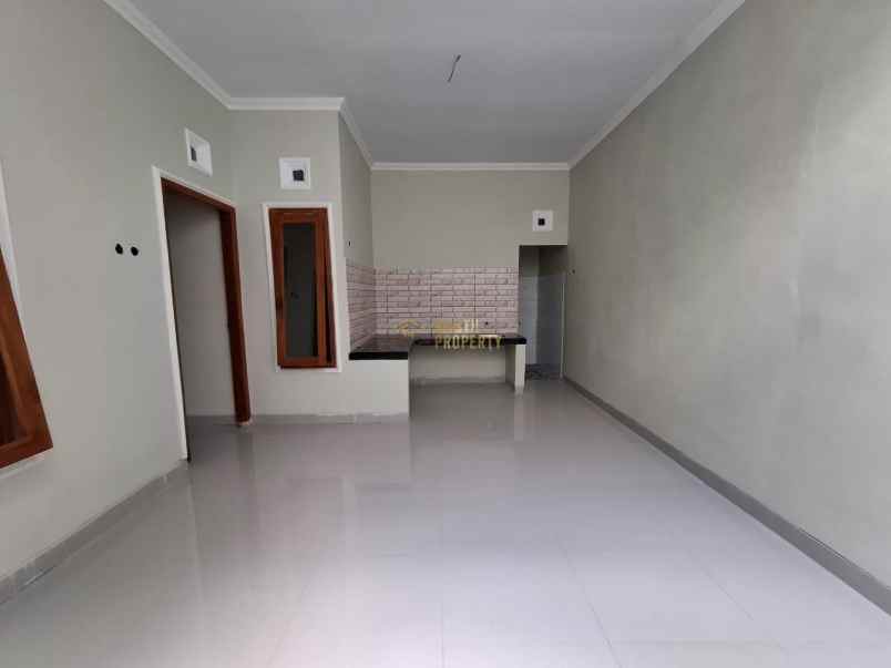 rumah dalam cluster 4 menit ke candi sambisari