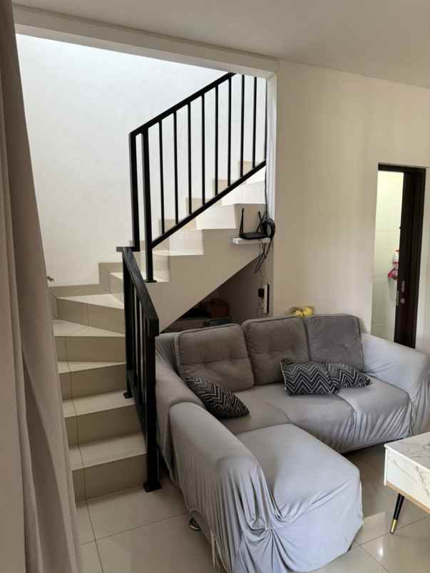 rumah dijual cepat cluster mahakam jakarta garden city